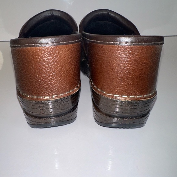 Dansko Shoes - Picture 7 of 11